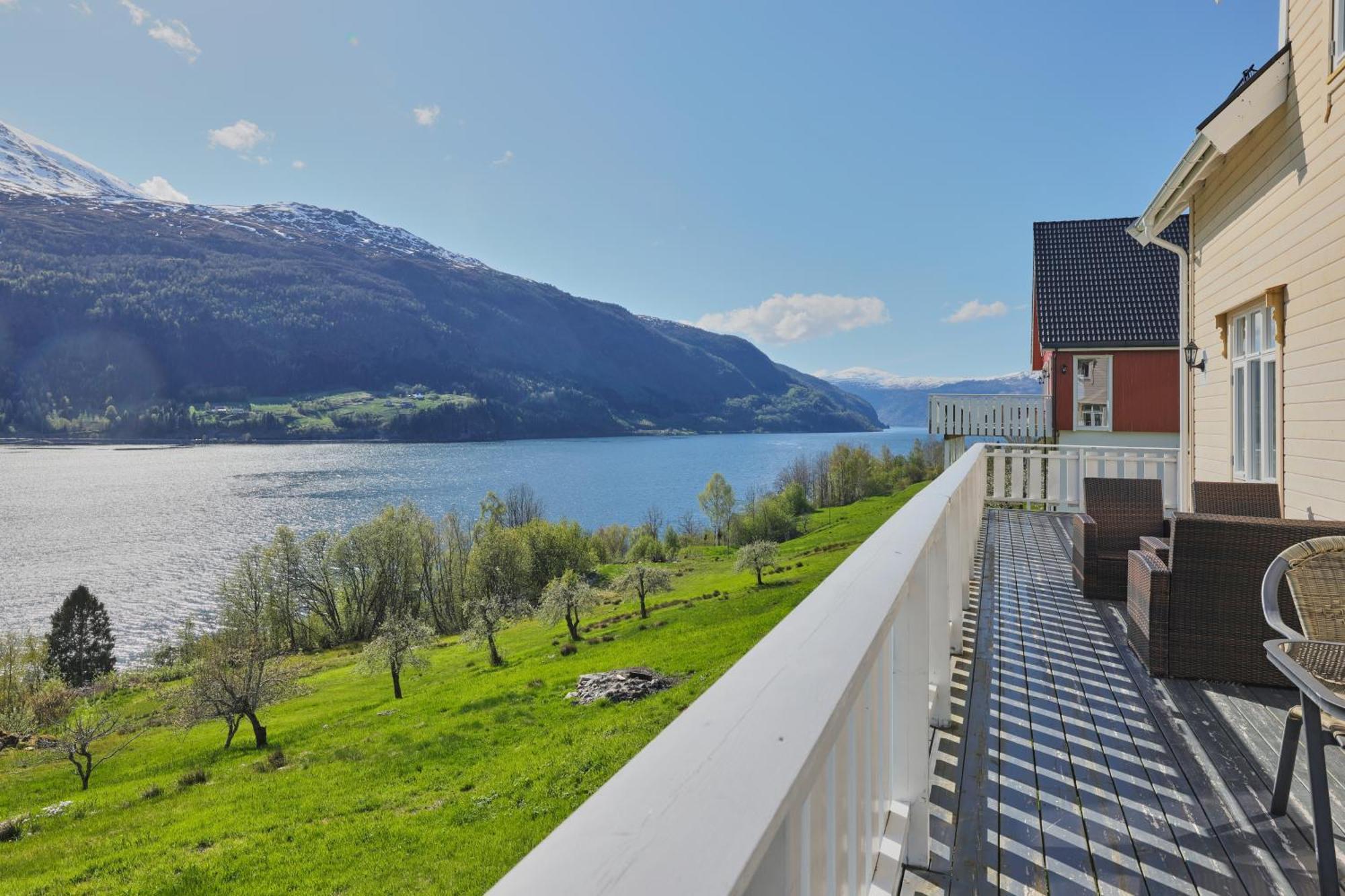 Solheim Gard Villa Stryn Exterior foto