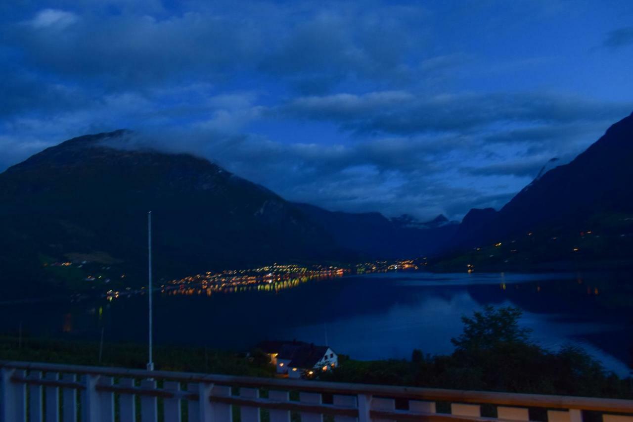 Solheim Gard Villa Stryn Exterior foto